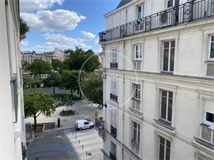 appartement à la vente -   75020  PARIS 20E ARRONDISSEMENT, surface 68,47 m2 vente appartement - APR686519
